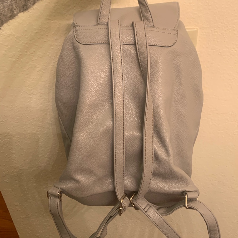 Gray Guess Backpack - Picture 2 of 4